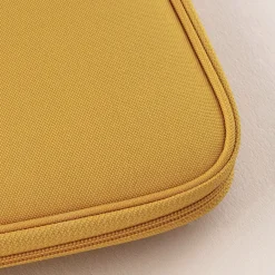 A Low Hill Basic 13 in. Pouch