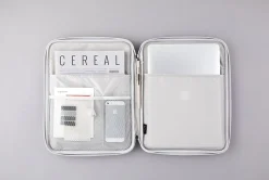 A Low Hill Basic 13 in. Pouch