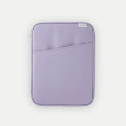 A Low Hill Basic 13 in. Pouch