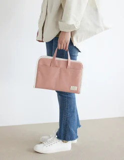 A Low Hill Stitch Tablet Tote