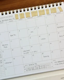 Bucket Book Tracker Calendar