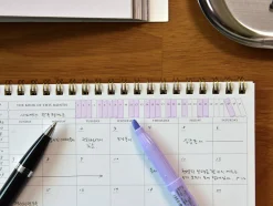 Bucket Book Tracker Calendar
