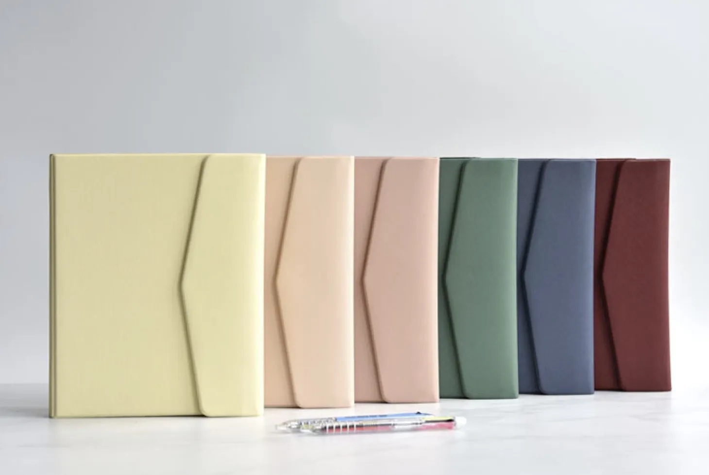 Classy Gentle 6 Ring A5 Binder