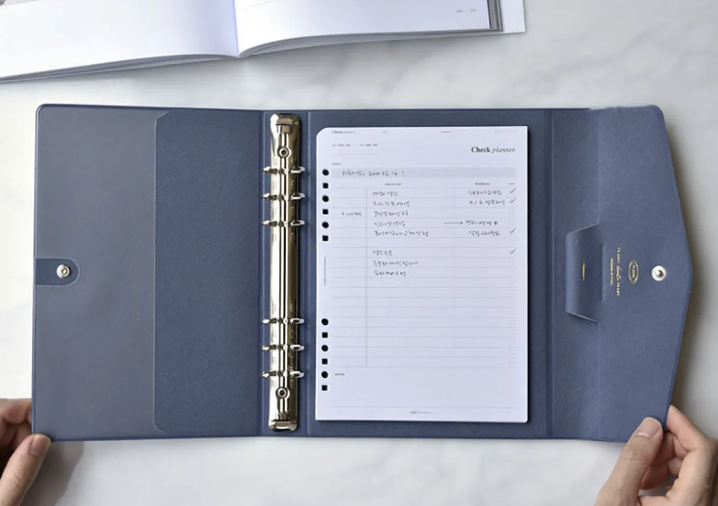 Classy Gentle 6 Ring A5 Binder