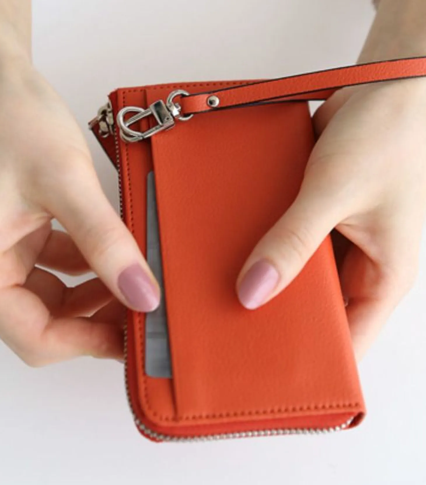 Handy Strap Card Pouch