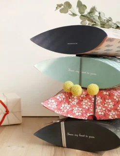 Iconic Pattern Pillow Box