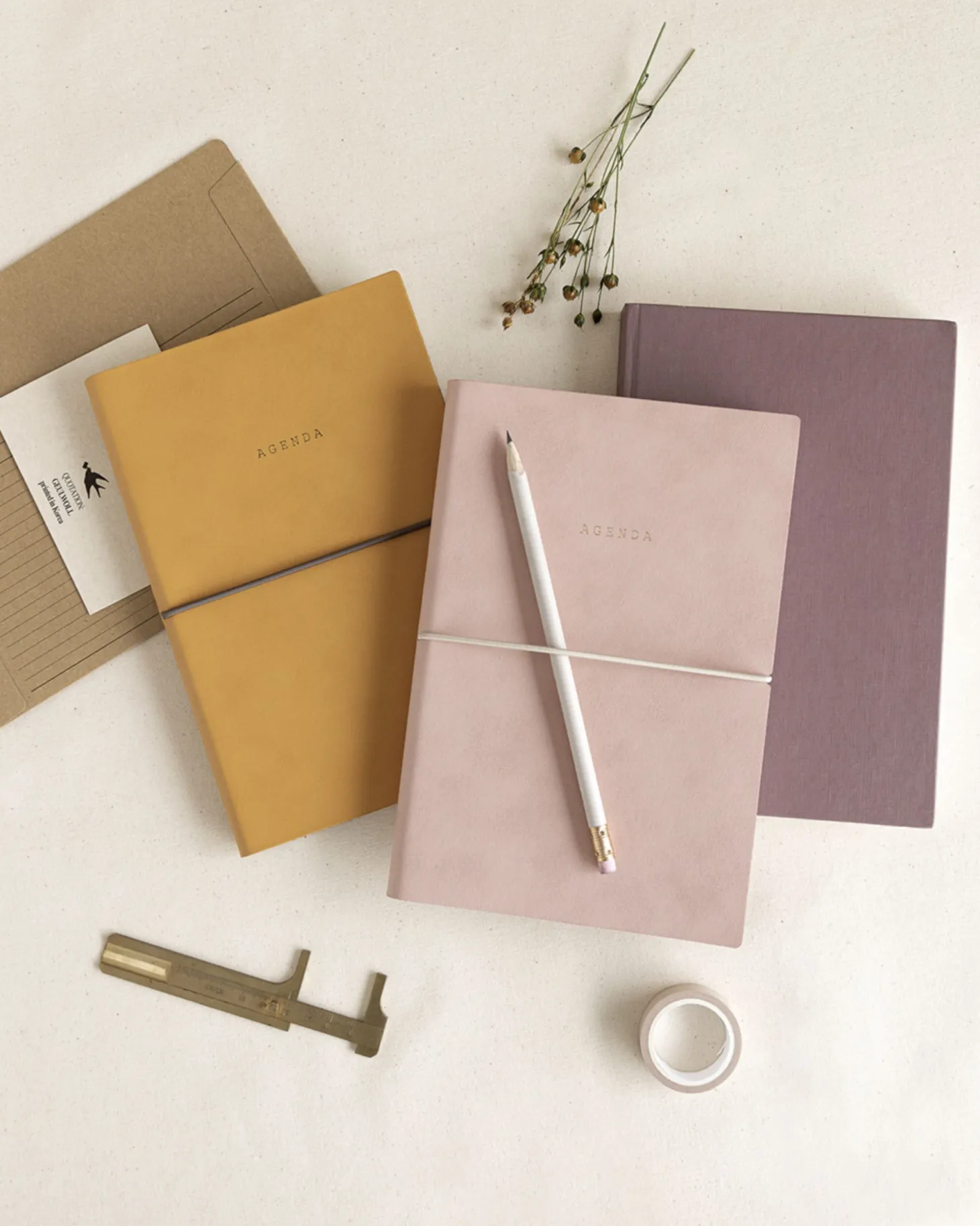 Large Agenda Grid Notebook v4