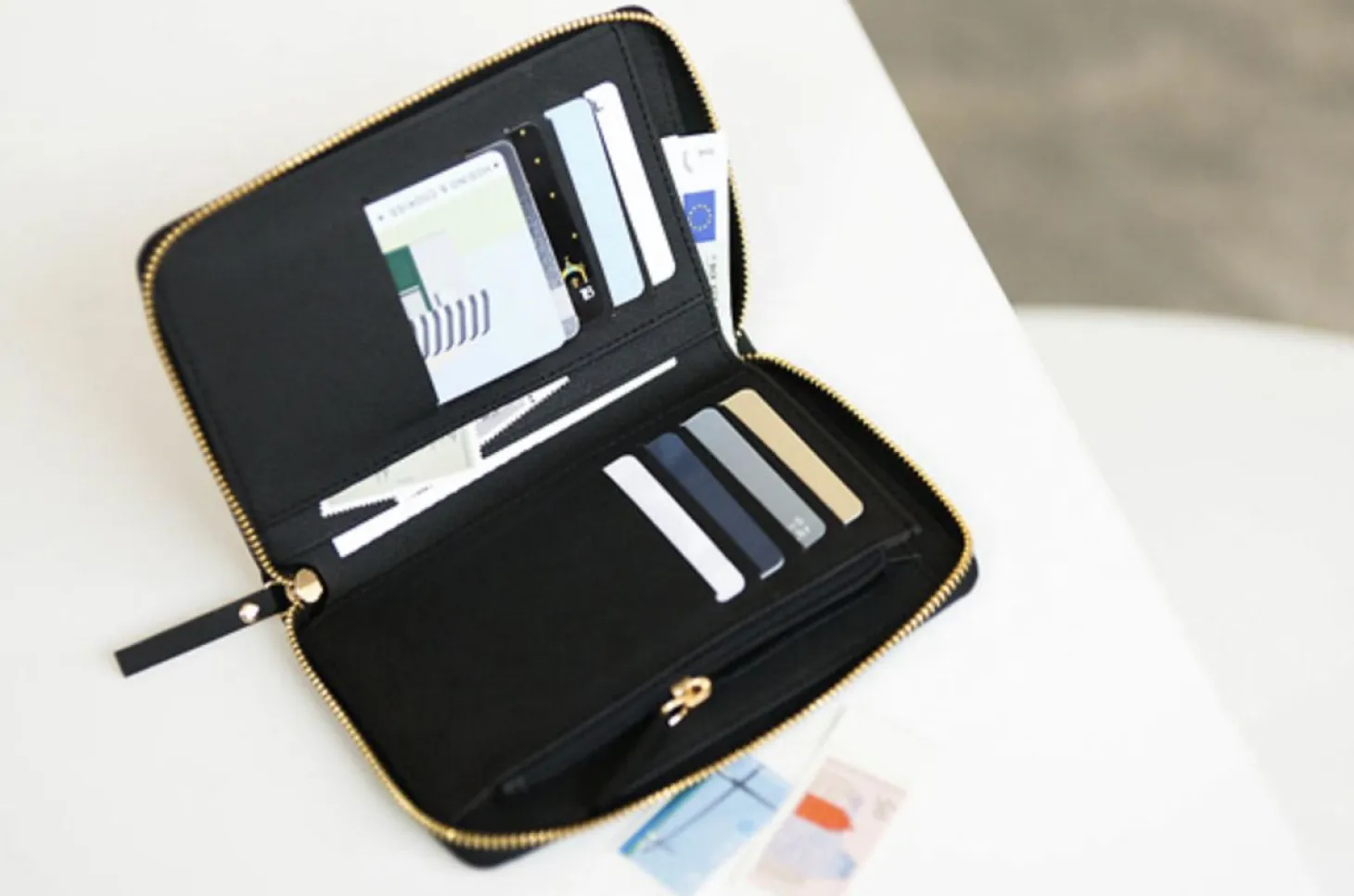 Medium Fasnacht Zipper Wallet