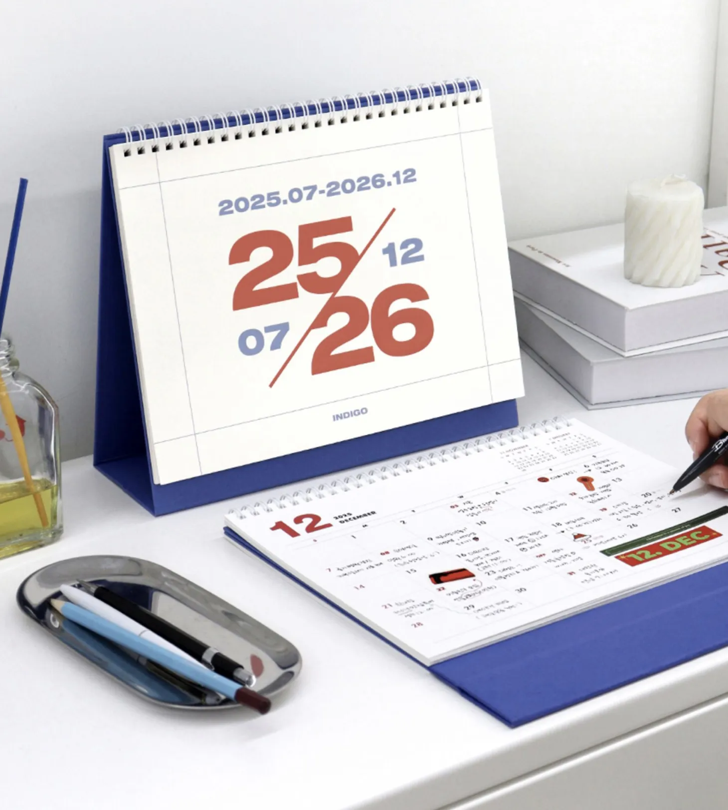 2025-2026 18 Months Desk Calendar