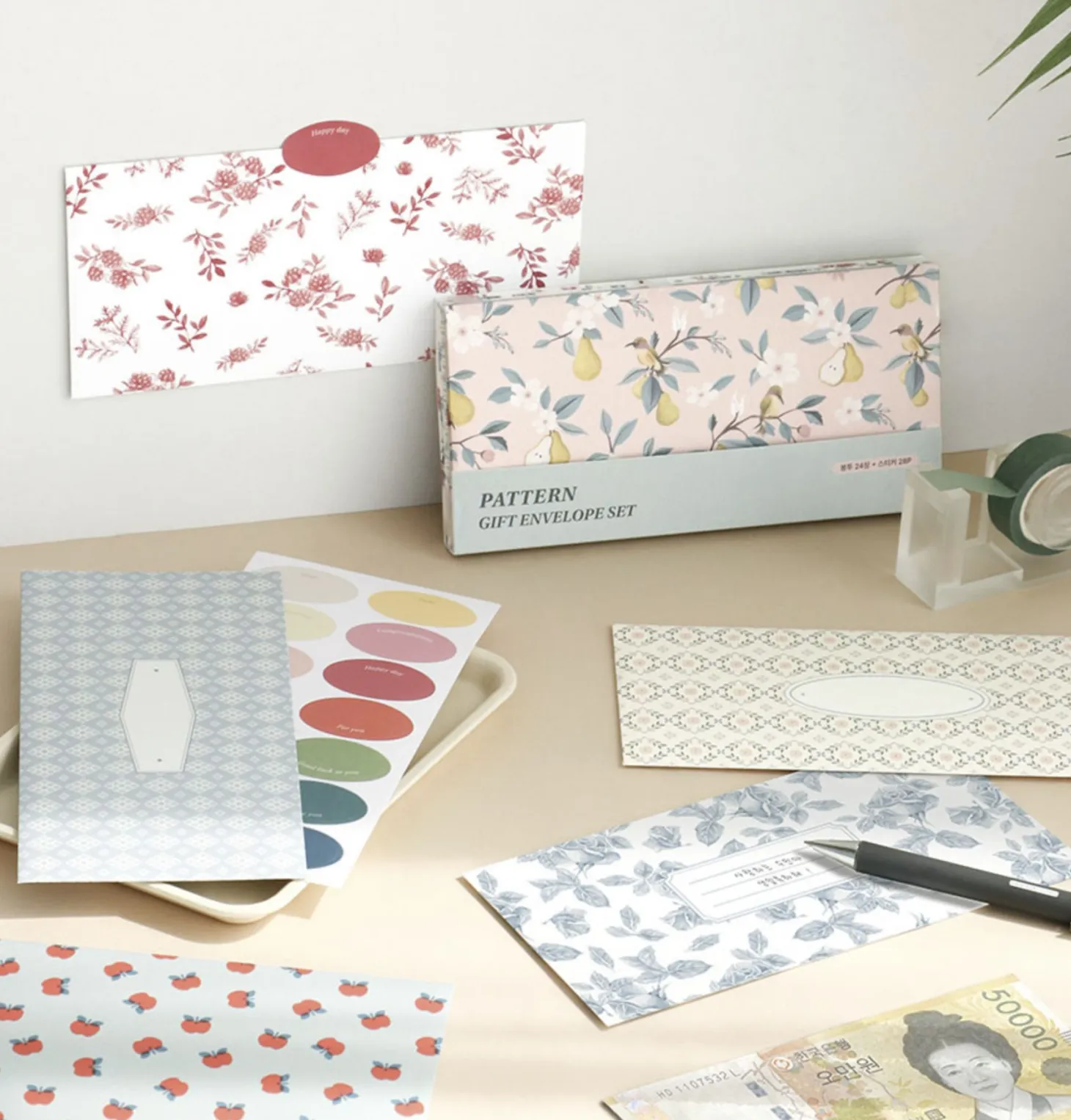 24pcs Pattern Gift Envelope Set