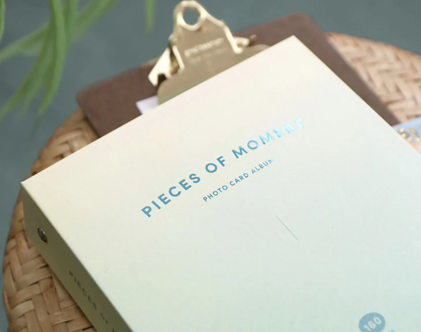 Pieces of Moment Card Album