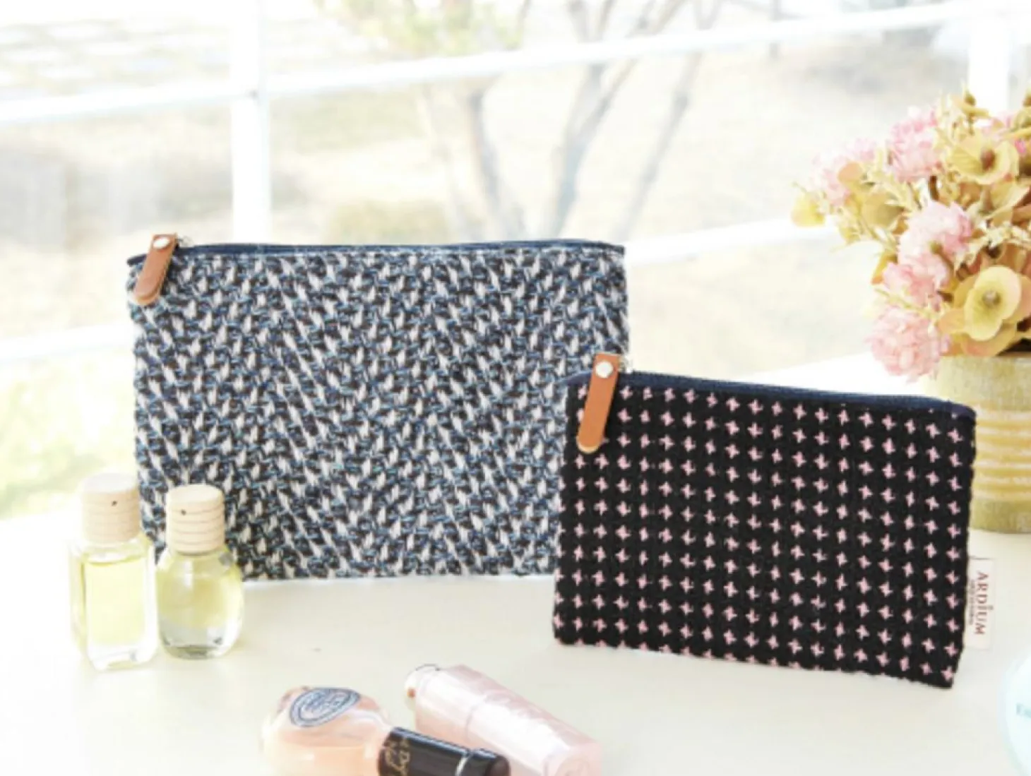 Small Wool Flat Pouch