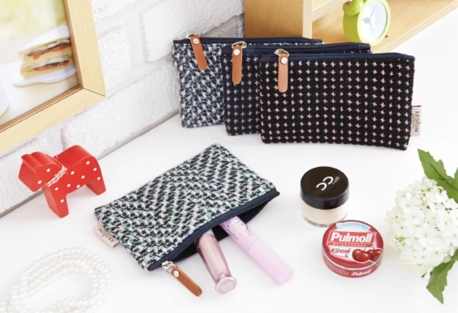 Small Wool Flat Pouch