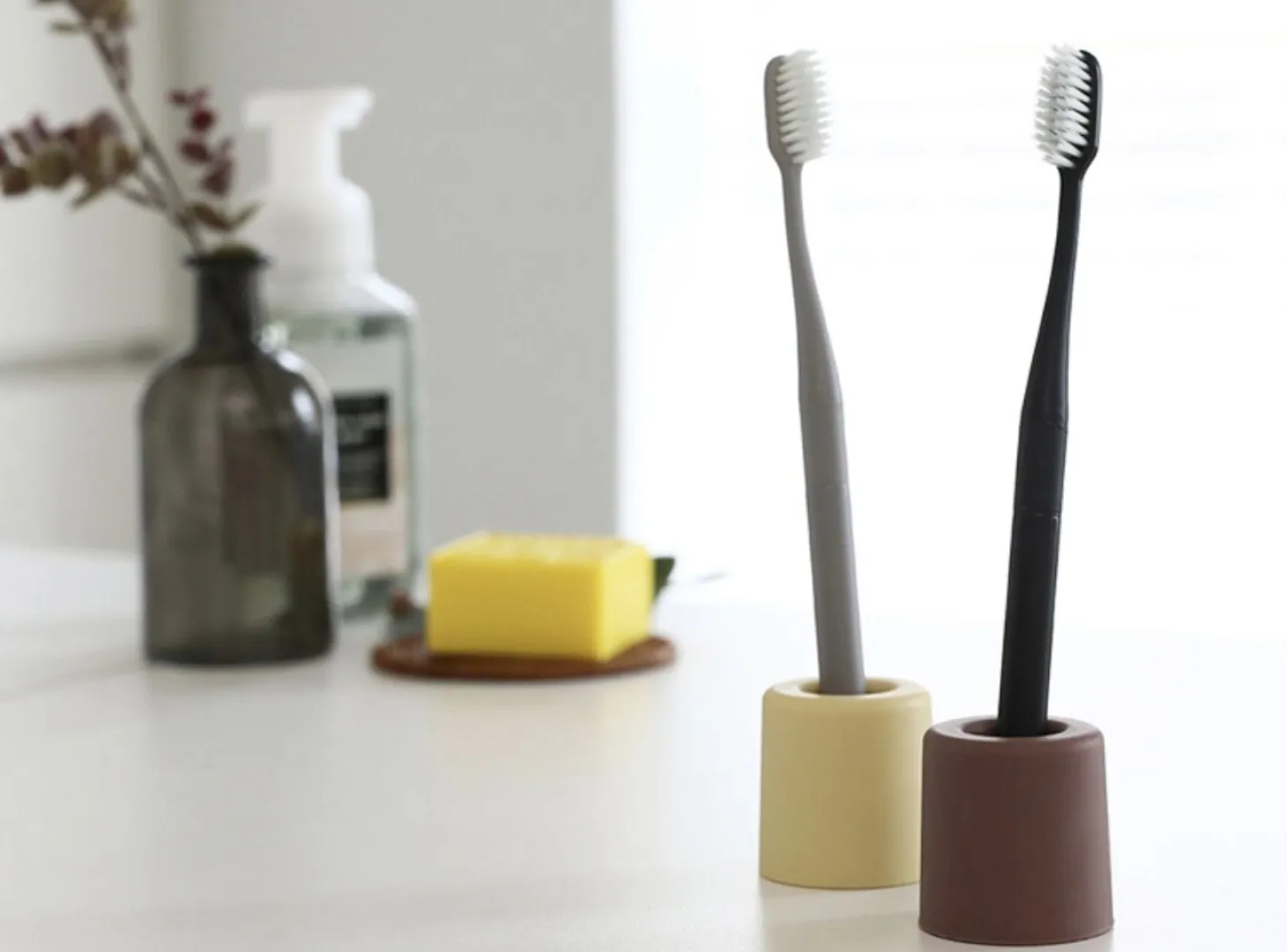 Toothbrush & Razor Holder