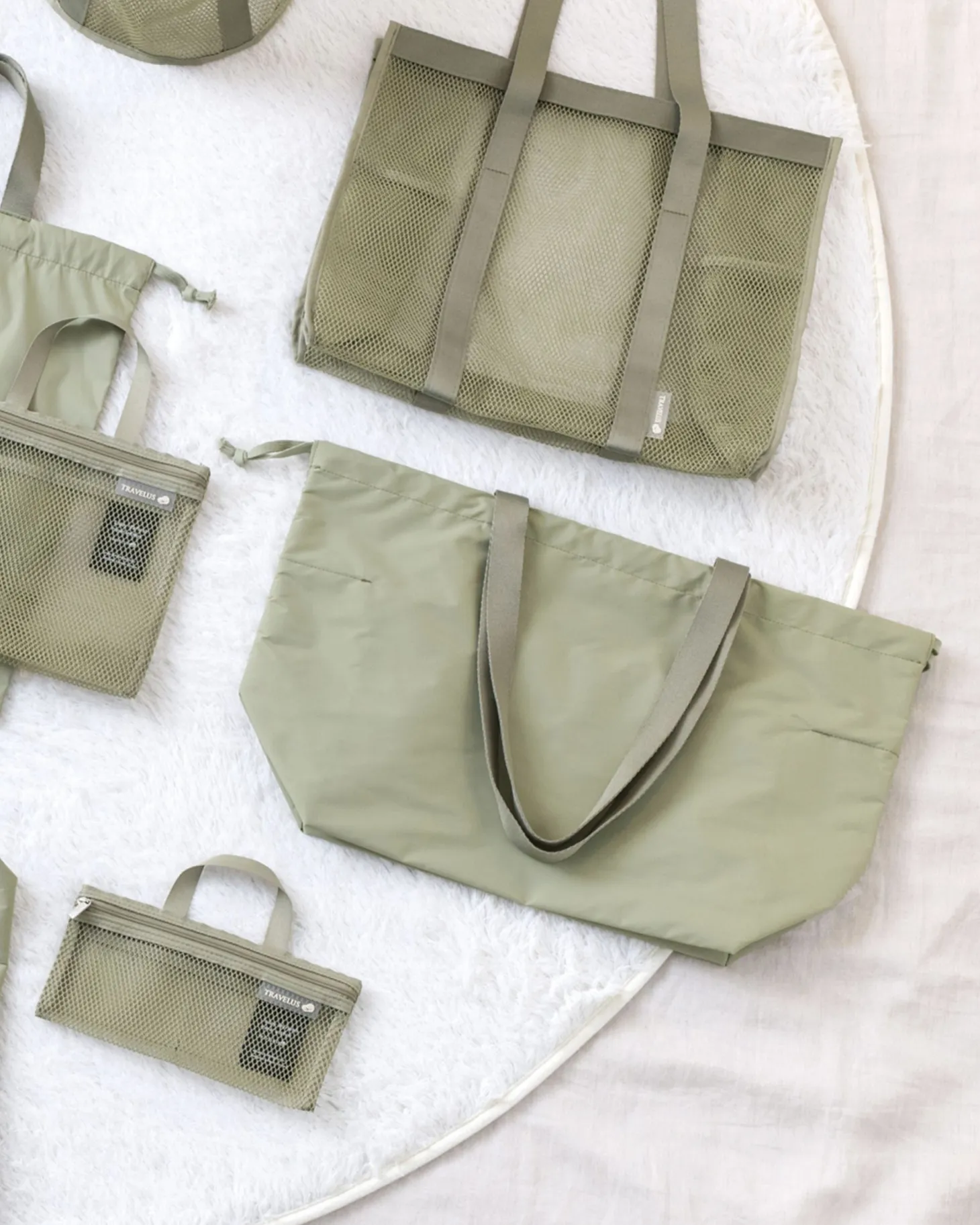 XL Travelus Drawstring Shoulder Bag